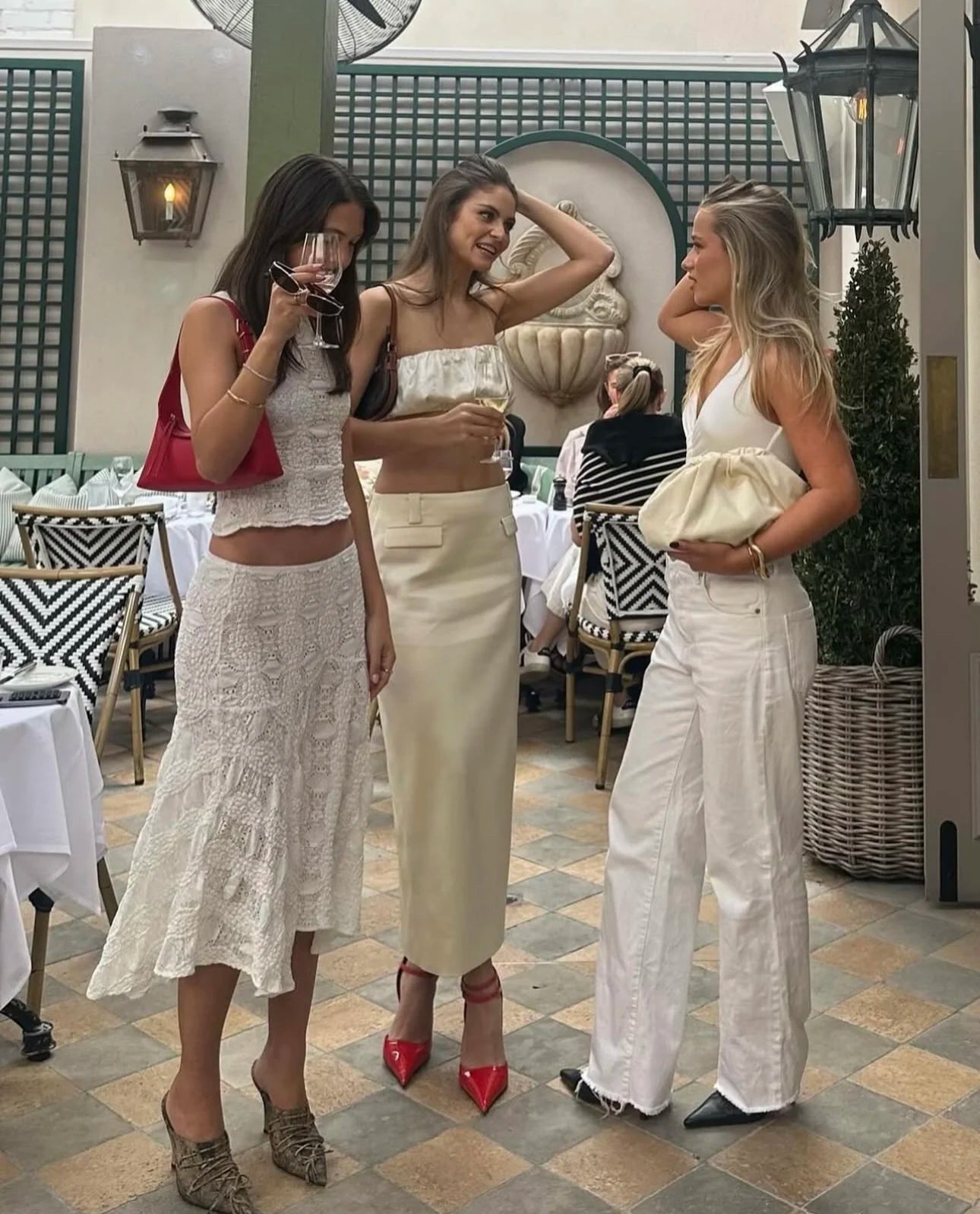 Buskie hollow knit top vest high waist skirt