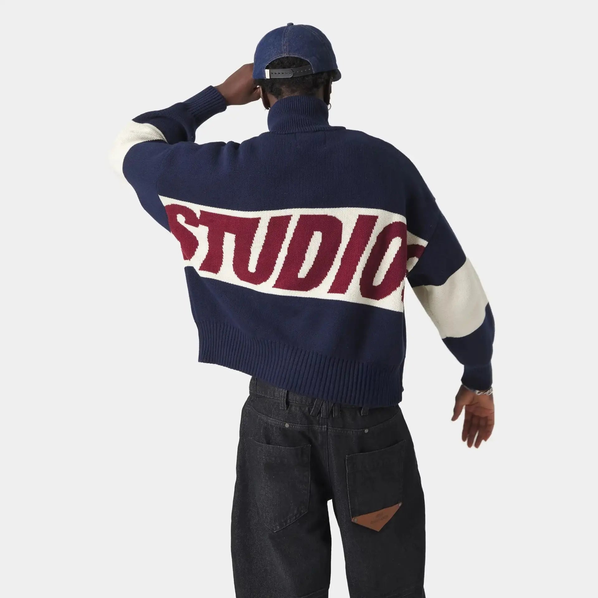 EME STUDIO Sweater