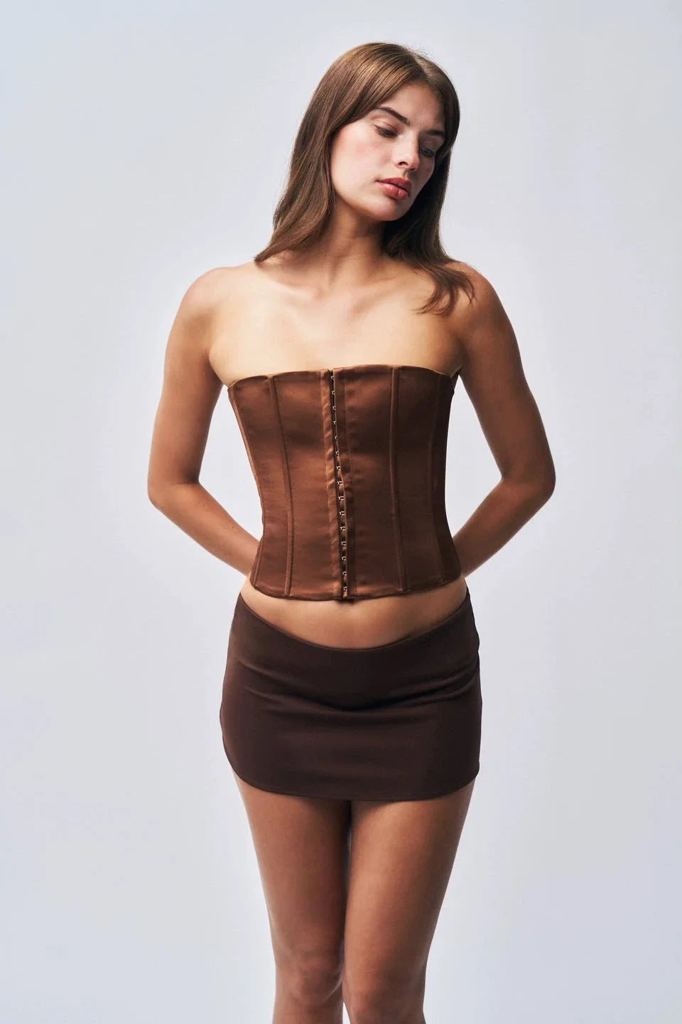 Guizio low-waist elasticized midriff-baring skirt