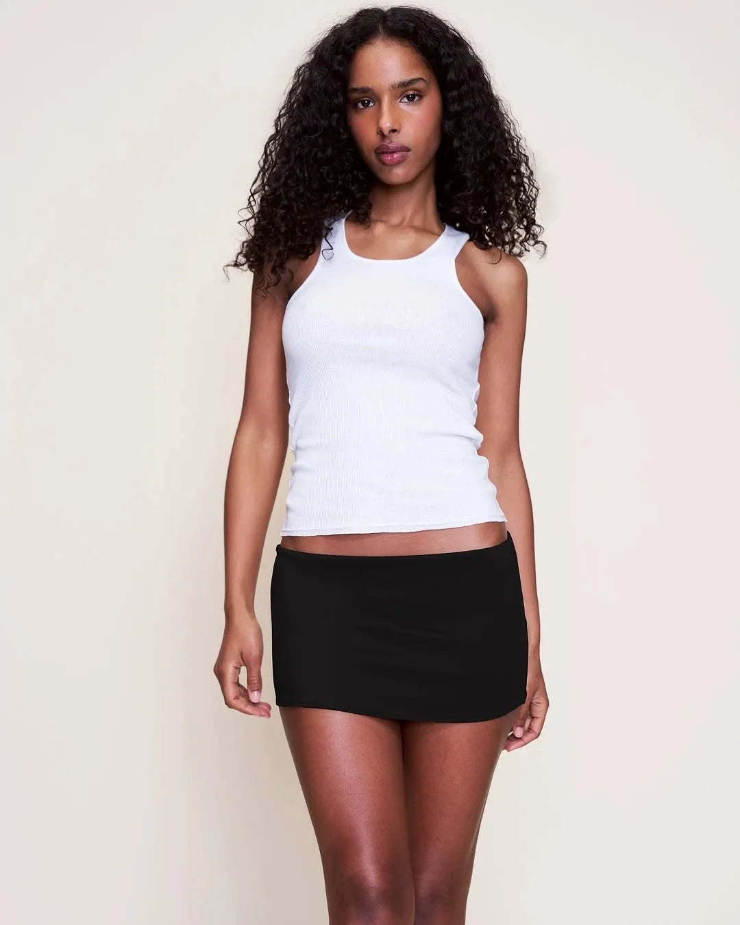 Guizio low-waist elasticized midriff-baring skirt